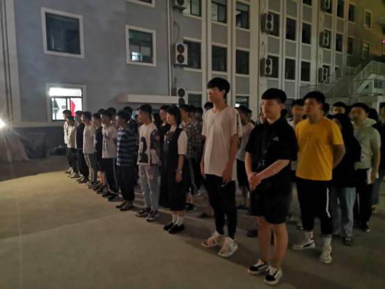 秩序井然，学风浓厚！网上10菠菜大娱乐平台坚持每天巡班查课