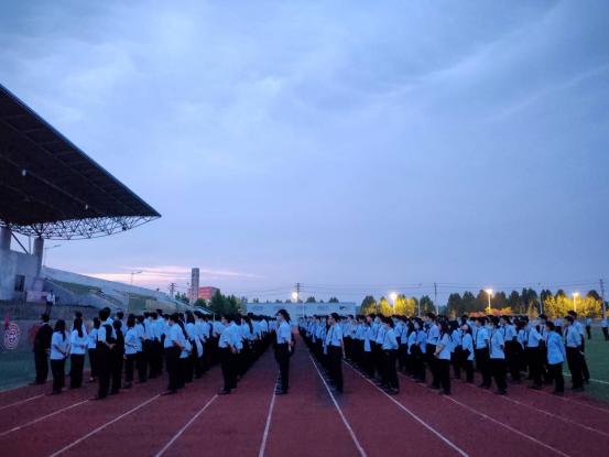 坚定目标，不断奋斗！网上10菠菜大娱乐平台举行6月度目标誓师大会