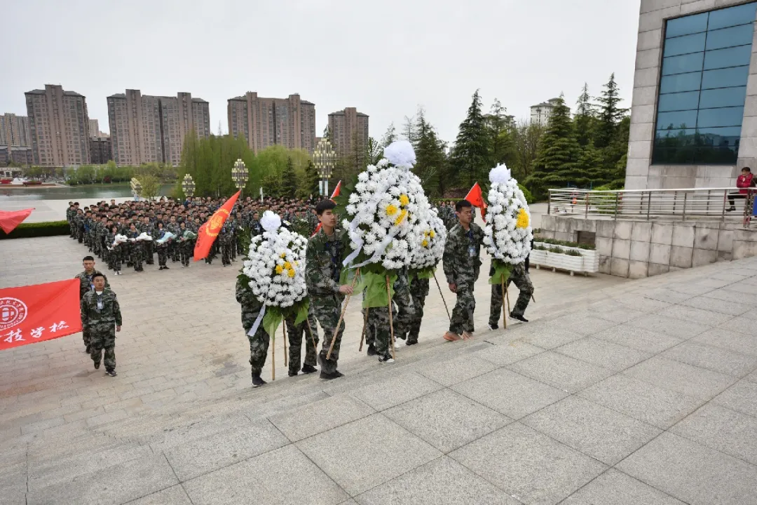 以青年为基，筑中华民族昌盛