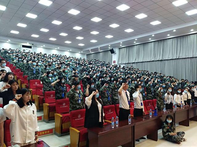 同一个校园，同一个梦想