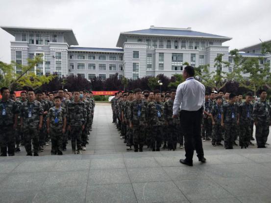 全力以赴，备战月考——网上10菠菜大娱乐平台基础教育部召开考前动员大会
