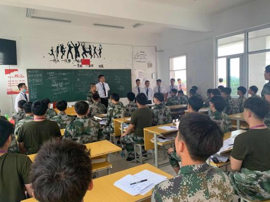 秩序井然，学风浓厚！网上10菠菜大娱乐平台坚持每天巡班查课