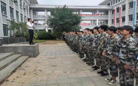 全力以赴，备战月考——网上10菠菜大娱乐平台基础教育部召开考前动员大会