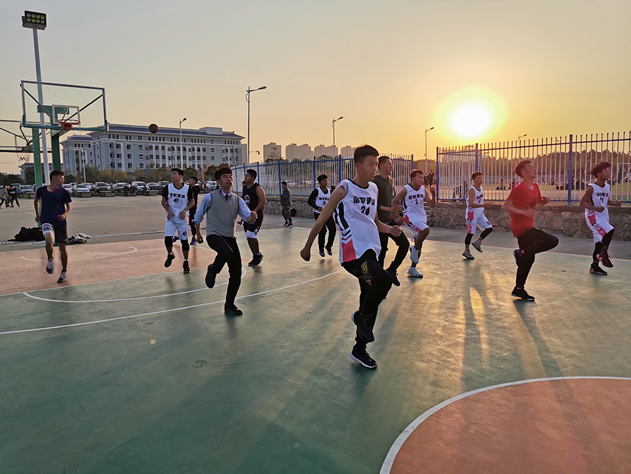 篮球运动-菠菜网最稳定正规平台