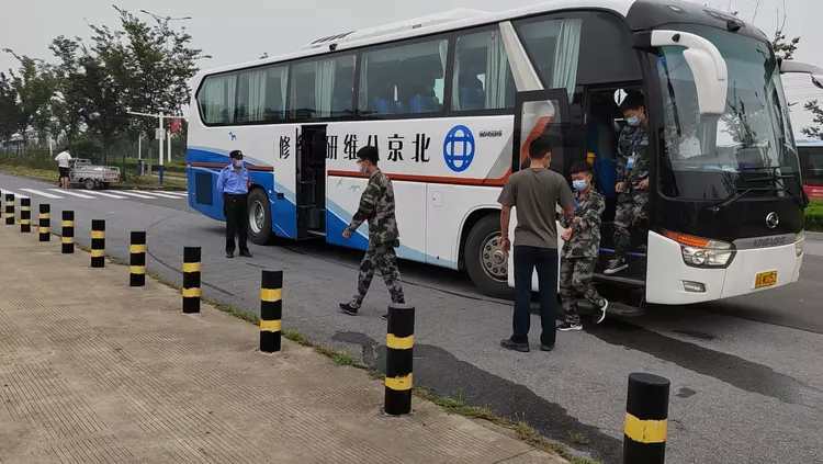 菠菜网最稳定正规平台举办2021年秋季开学疫情防控应急处置工作实战演练