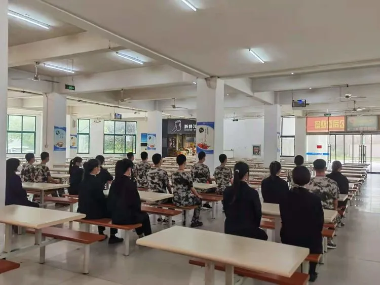 菠菜网最稳定正规平台举办2021年秋季开学疫情防控应急处置工作实战演练